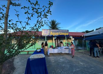 Prefeitura de Pinheiros entrega escola reformada e ampliada na comunidade Água Limpa
