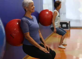 Execícios físicos contribuem para envelhecimento saudável