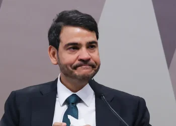 Senado rejeita indicação de Messias para o STF