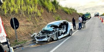 Motorista da Saúde de Pinheiros morre em grave acidente na BR-101, no Norte do ES