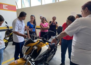 Detran|ES leva curso de mecânica de moto para Baixo Guandu