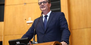 Procurador-geral da Ales contribui para sistema nacional de compras públicas mais ágil