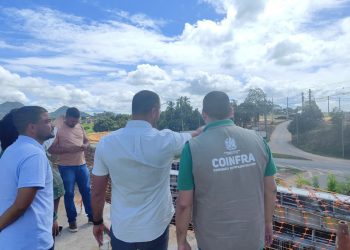 Comissão de Infraestrutura vistoria obras viárias na Serra