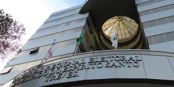 Justiça Eleitoral suspende pesquisa no ES e aponta falhas que podem induzir eleitor a erro