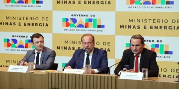 Governo cria subsídio de até R$ 0,89 para segurar preço da gasolina
