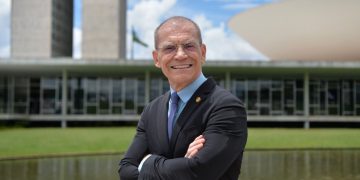Senador Fabiano Contarato realiza prestação de contas do mandato neste sábado (16)
