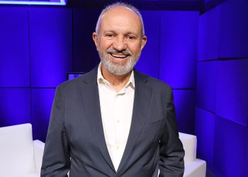 Hartung mantém protagonismo e aparece à frente em cenário da disputa pelo governo do ES