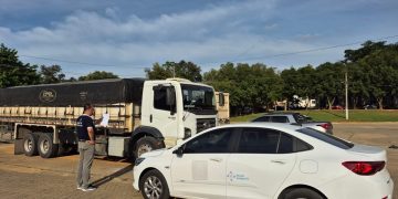 Fiscalização flagra transporte irregular de 385 sacas de café no Norte do ES