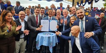 Governo do ES anuncia novos investimentos e reforça parceria com Vila Velha nos 491 anos do município