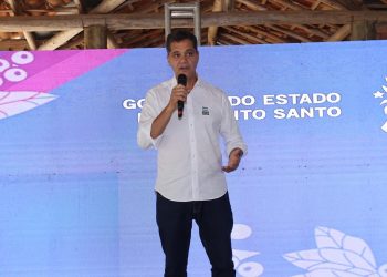 Governador realiza abertura oficial da colheita do café arábica no Espírito Santo
