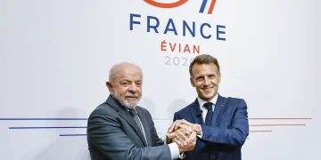 Lula tem encontros com presidentes da França e da Suíça