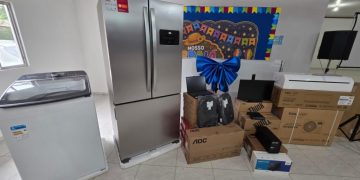 Prefeitura entrega R$ 3,7 milhões em mobiliários e equipamentos para a Educação de Nova Venécia