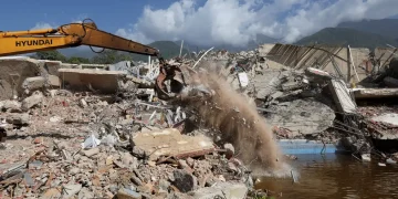 Sobe para 2.595 número de mortos em terremotos na Venezuela