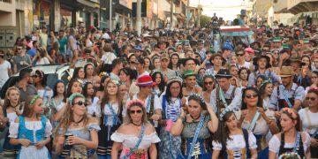 Prefeitura de Vila Pavão divulga cartaz oficial da 27ª Pomitafro com programação completa