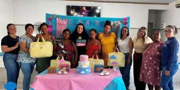 Prefeitura de Pedro Canário realiza entrega de kits natalidade para gestantes acompanhadas pelo CRAS