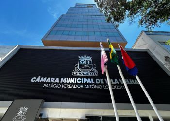 MPES obtém decisão para redução de servidores comissionados da Câmara de Vila Velha