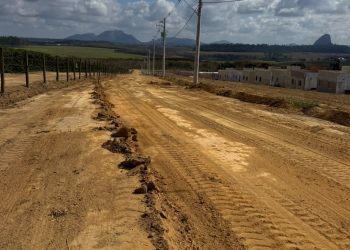 Prefeitura de Boa Esperança acelera obras de infraestrutura para entregar 30 casas populares