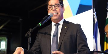 Marcelo Santos lança oficialmente campanha nesta segunda (17) em Vitória