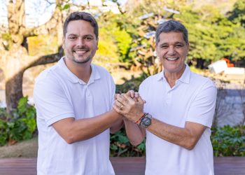 Ricardo Ferraço anuncia Camillo Neves como candidato a vice-governador