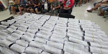 Prefeitura de Nova Venécia entrega mais 250 óculos gratuitos à população