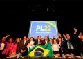 Flávio Bolsonaro anuncia Alfredo Gaspar como candidato a vice-presidente