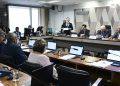 CCJ do Senado aprova PEC que acaba com jornada 6×1