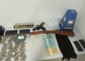 PCES e PMES apreendem armas, drogas e dinheiro durante operação em Vila Valério