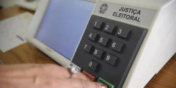 Saiba onde consultar informações sobre candidatas e candidatos das Eleições 2026