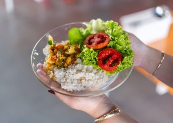 Vila Pavão lança concurso para valorizar criatividade na alimentação escolar