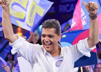 Com 44,2%, Ricardo vence terceira pesquisa seguida e aumenta chace de vitória em primeiro turno