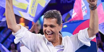 Com 44,2%, Ricardo vence terceira pesquisa seguida e aumenta chace de vitória em primeiro turno