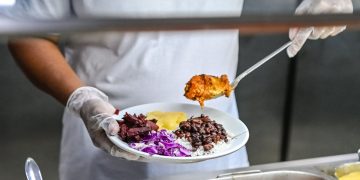 Vitória articula atendimento integrado para combater a insegurança alimentar