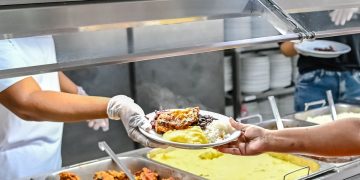 Restaurante Popular de Vitória moderniza atendimento com sistema digital