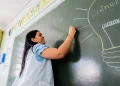 Mucurici cria prêmio de até R$ 18 mil para professores